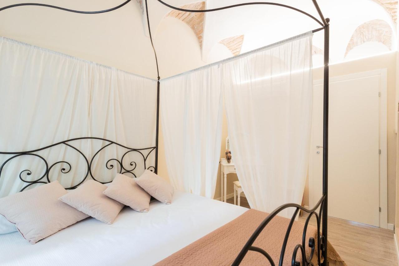 Romantic Escape City Centre With Jacuzzi & Parking By Rent All Όπως Εξωτερικό φωτογραφία